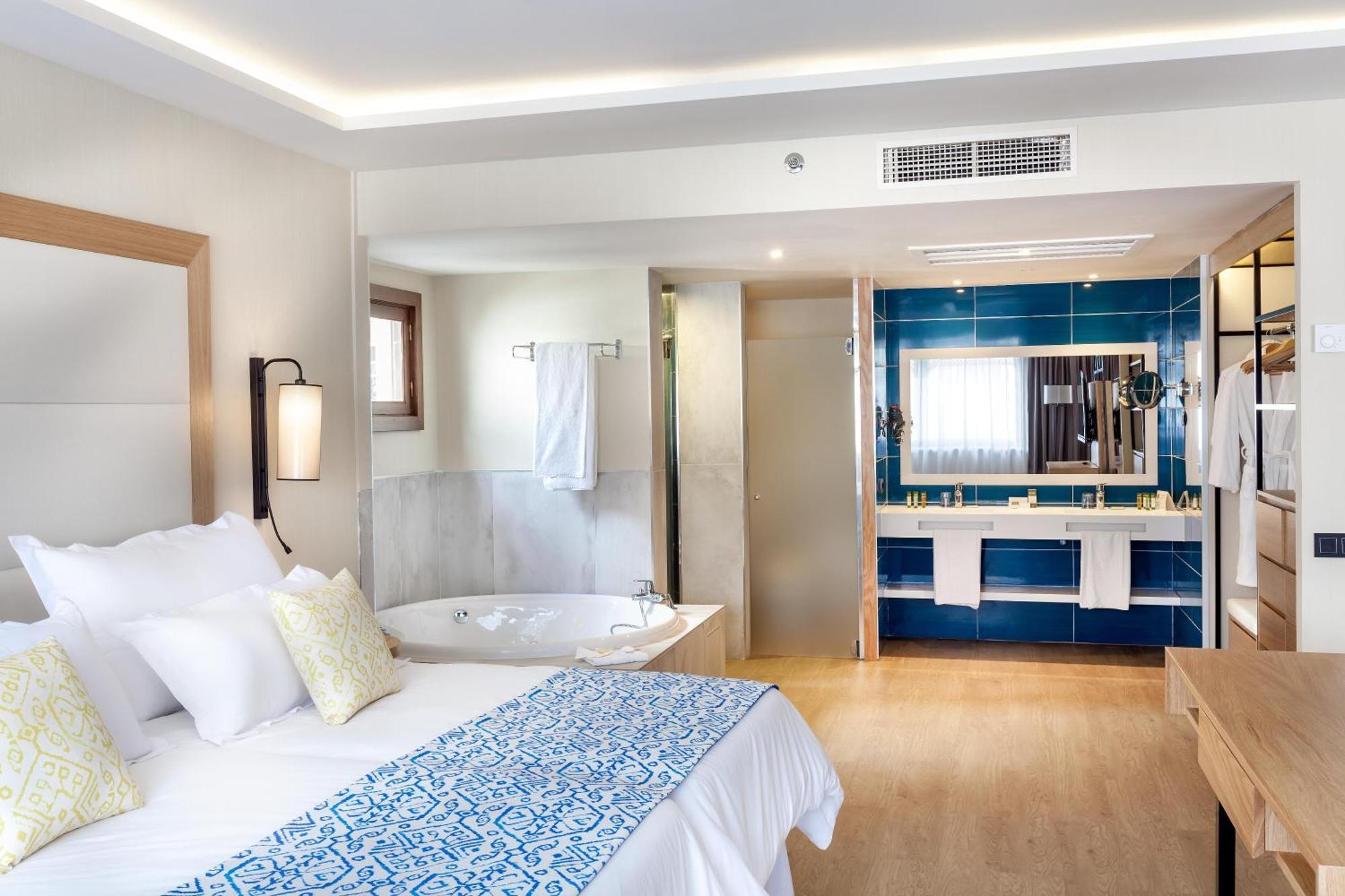 Suite (2 adultos + 2 niños)